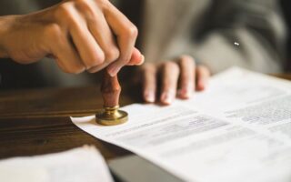 Apostila de documentos.